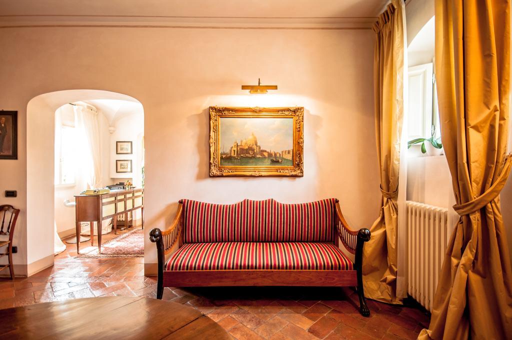 Podere La Rondine Прато Экстерьер фото